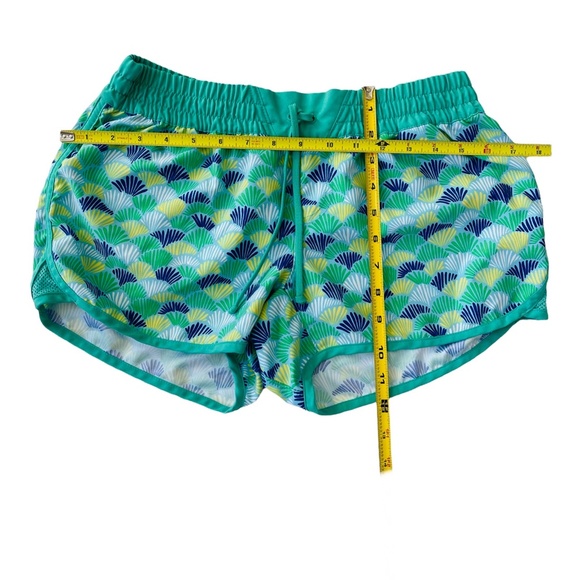 Columbia Omni-Shield Advanced Repellency women's shorts size small - Picture 8 of 8